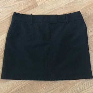 🛍👠 Black Express size 7/8 black skirt 👠🛍